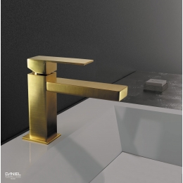 SKILINE SINGLE LEVER BASIN MIX