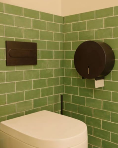 TOILET PAPER DISPENSER GLOSSY STAINLESS STEEL (25X25) - Image 2
