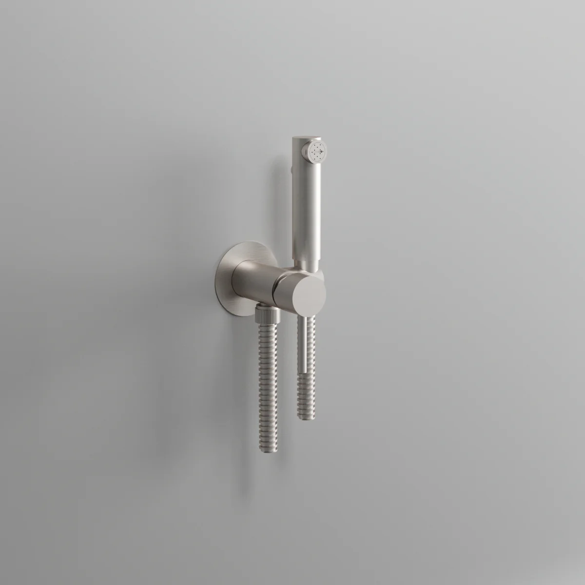 On Built-in shattaff shower set for wc including mixer